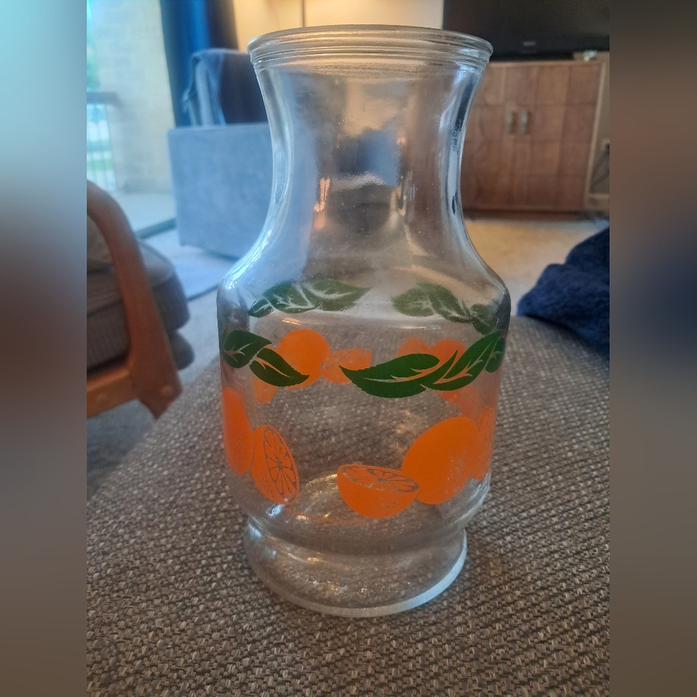 1987 Vintage Anchor Hocking Glass Juice Carafe Clear W/ Orange Fruit Grn Leaves